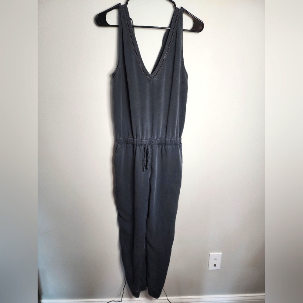 Cloth & Stone Anthropology, V Neck Tank Style Long Pant Jumpsuit,Washed, XS